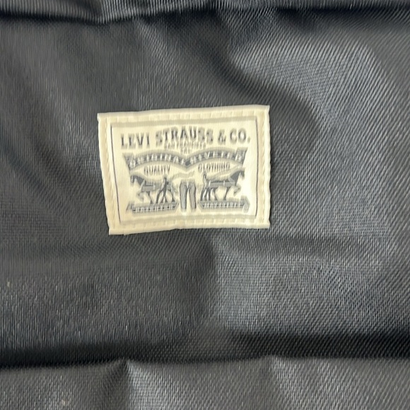 Levi's Nylon Backpack Black Interior Laptop Sleeve School NWT - Picture 7 of 13